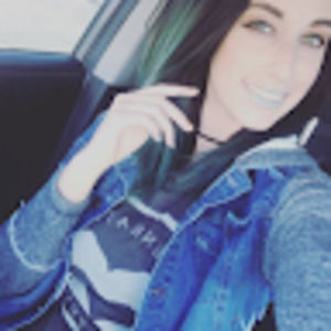 Meet your Posher, Carissa